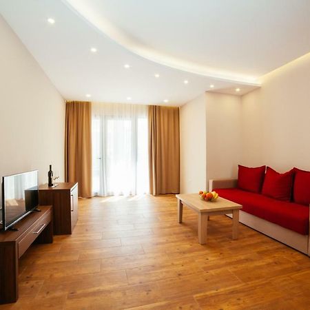 Adriatica Sea & Sun Bed and Breakfast Ulcinj Exteriör bild